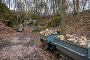 GeoPunkt Marmorsteinbrüche Kerkerbachtal im Nationalen GEOPARK Westerwald-Lahn-Taunus, Foto: Jan Bosch
